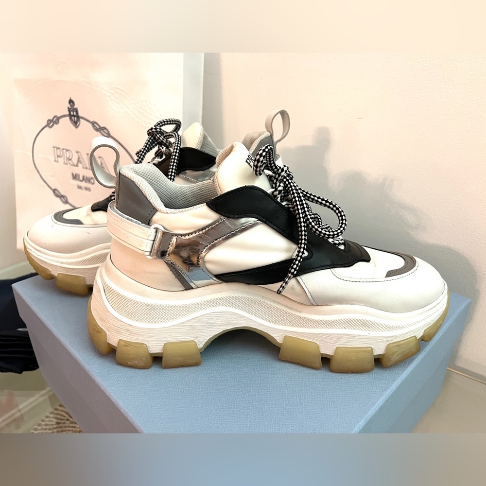 PRADA sneakers for women - Picture 3 of 11